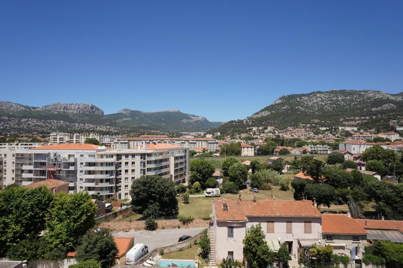 T4 entièrement rénové proche plage Tolone Esterno foto